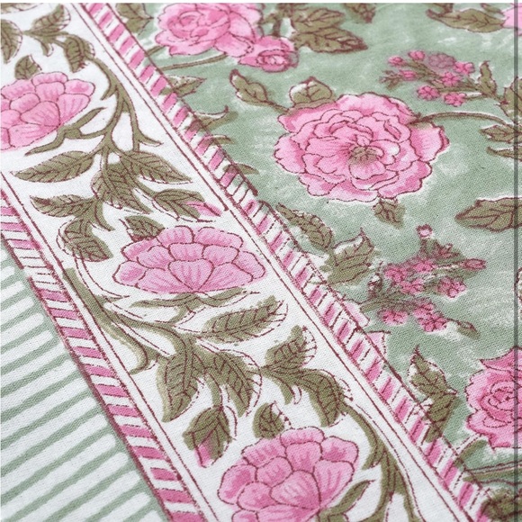 CPC NEW 100% cotton Indian block print rectangular table cloth green/pink 70x108 - Picture 5 of 7